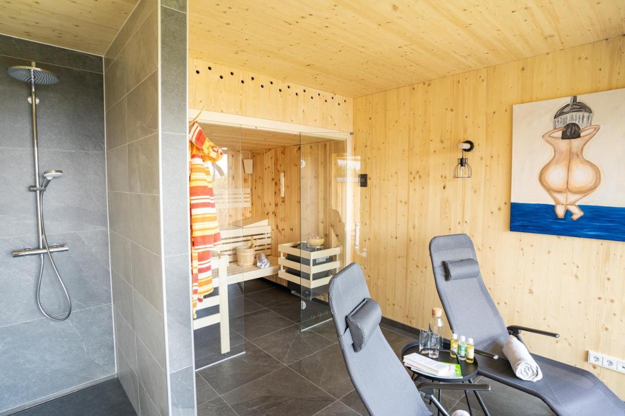 Appartamento Holzhaus "Zum Schwarz'N" Aurach am Hongar Esterno foto
