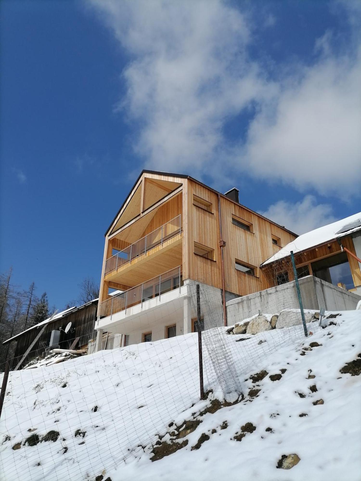 Appartamento Holzhaus "Zum Schwarz'N" Aurach am Hongar Esterno foto