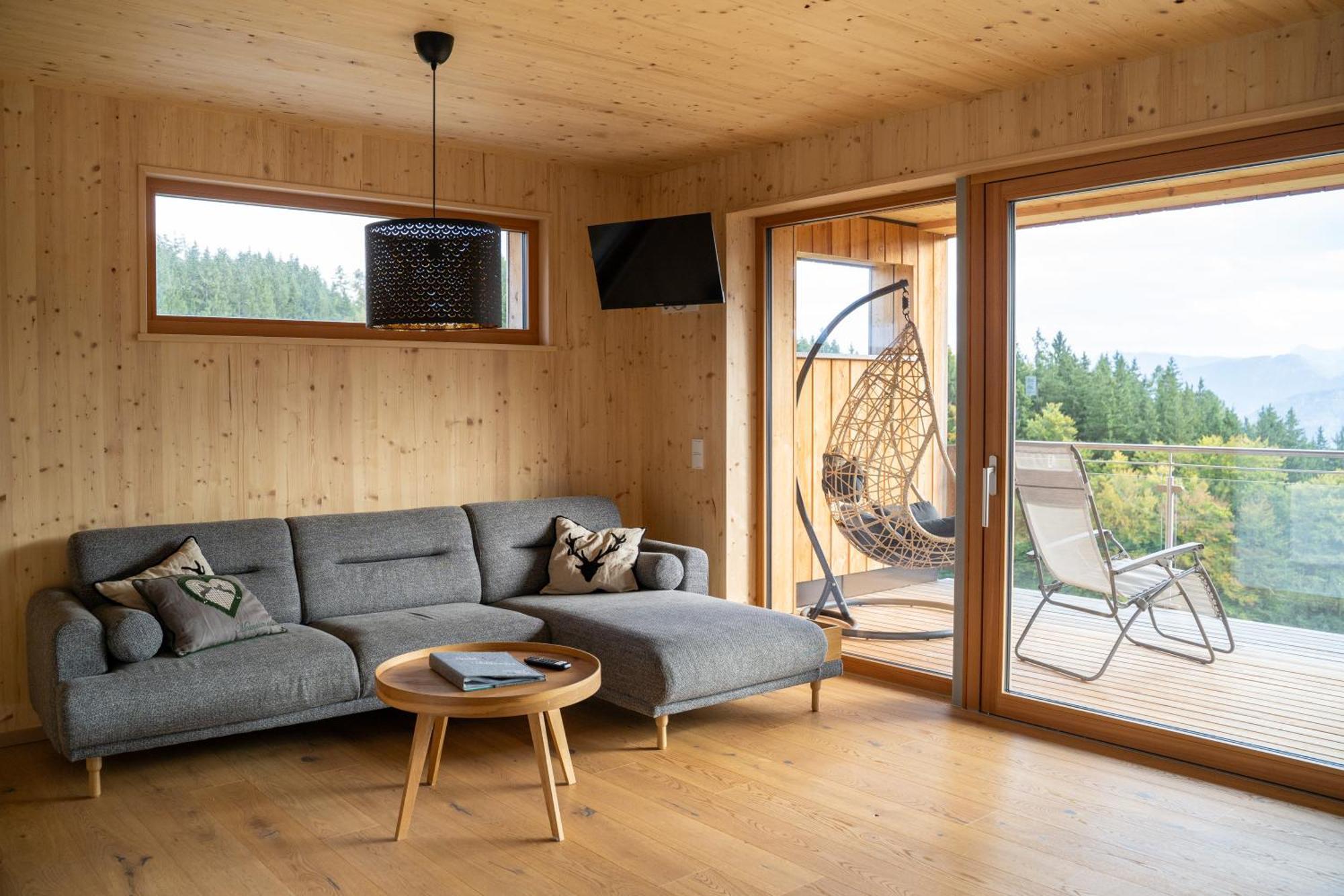 Appartamento Holzhaus "Zum Schwarz'N" Aurach am Hongar Esterno foto